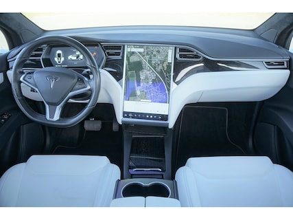 Tesla-Model X
