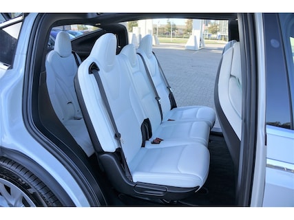 Tesla-Model X