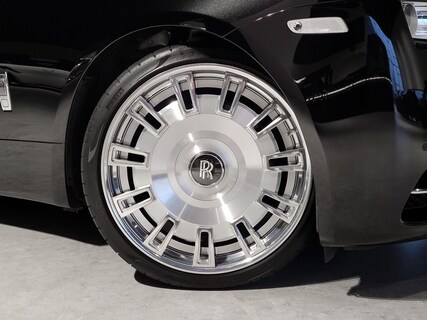 Rolls-Royce-Wraith