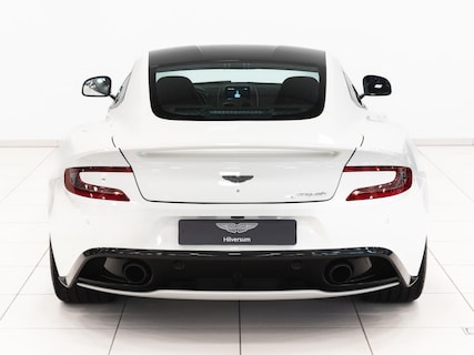 Aston Martin-Vanquish