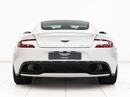 Aston Martin-Vanquish