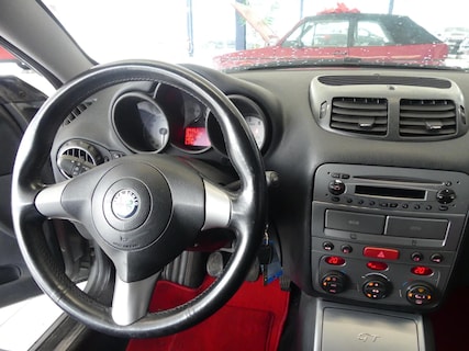 Alfa Romeo-GT