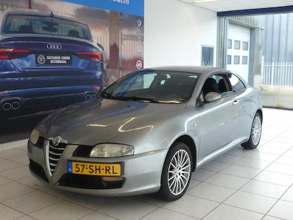 Alfa Romeo-GT