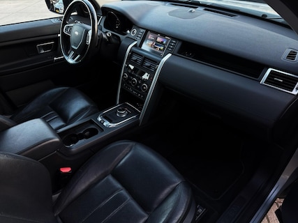 Land Rover-Discovery Sport