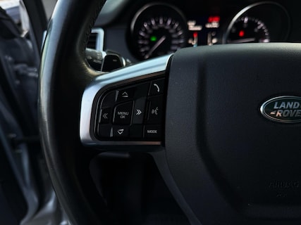 Land Rover-Discovery Sport