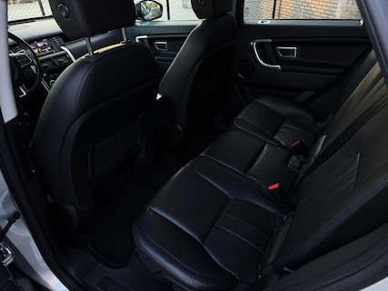Land Rover-Discovery Sport