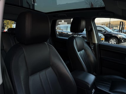 Land Rover-Discovery Sport