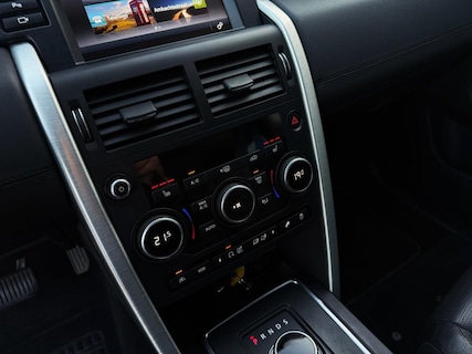 Land Rover-Discovery Sport
