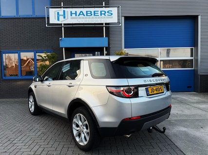 Land Rover-Discovery Sport