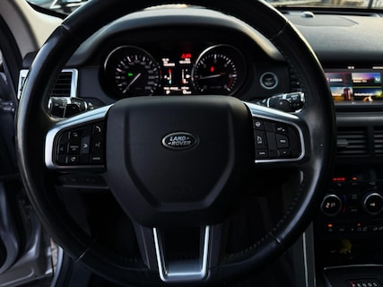 Land Rover-Discovery Sport