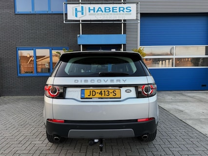 Land Rover-Discovery Sport