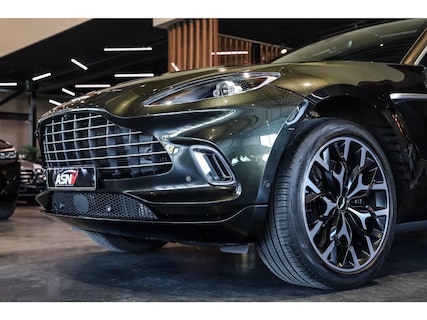 Aston Martin-DBX