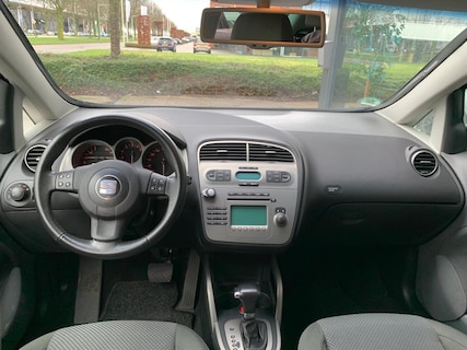 SEAT-Altea