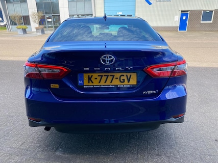 Toyota-Camry