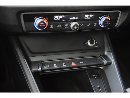 Audi-Q3 Sportback