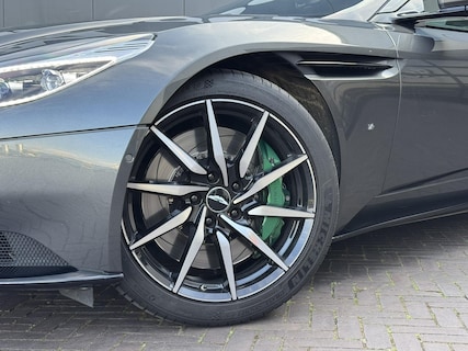 Aston Martin-DB11