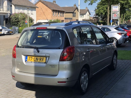 Toyota-Corolla Verso
