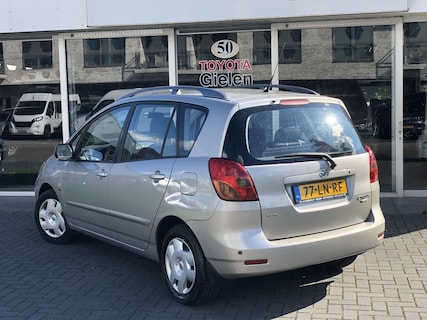 Toyota-Corolla Verso