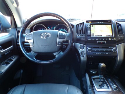 Toyota-Land Cruiser