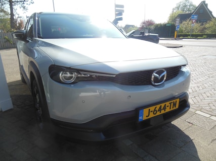 Mazda-MX-30
