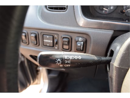 Daihatsu-Sirion