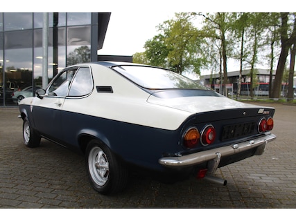Opel-Manta