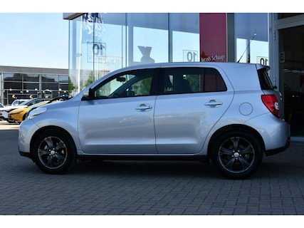 Toyota-Urban Cruiser
