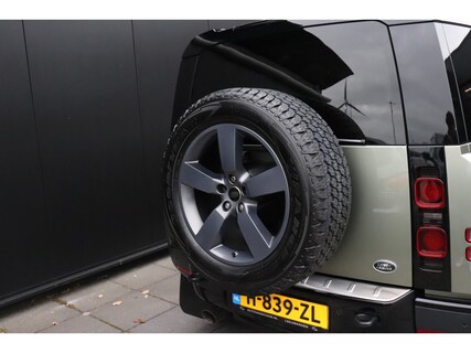 Land Rover-Defender
