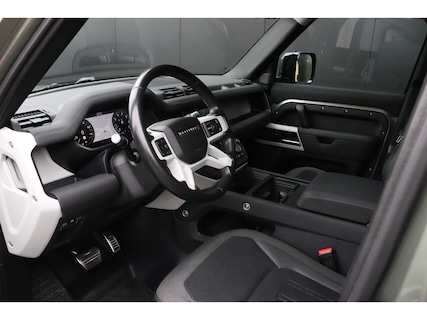 Land Rover-Defender