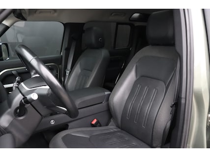 Land Rover-Defender