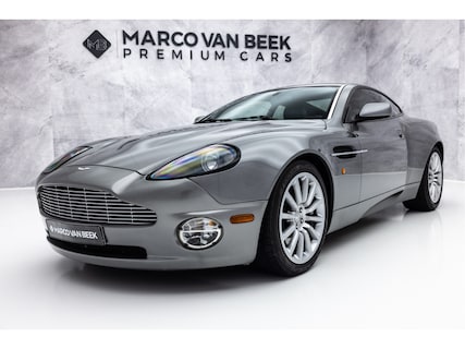 Aston Martin-Vanquish
