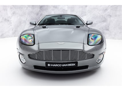Aston Martin-Vanquish