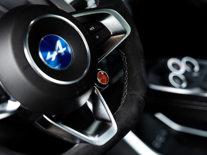 Alpine-A110