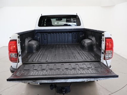 Toyota-Hilux