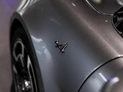 Alpine-A110