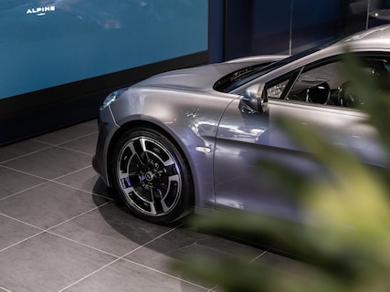 Alpine-A110