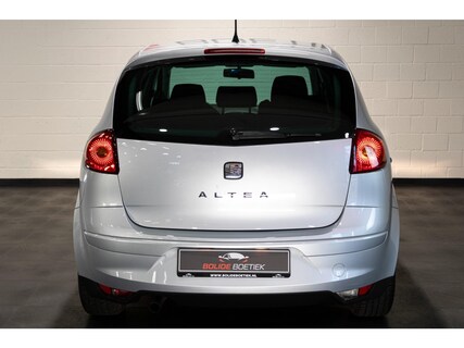 SEAT-Altea