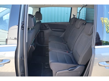 SEAT-Alhambra