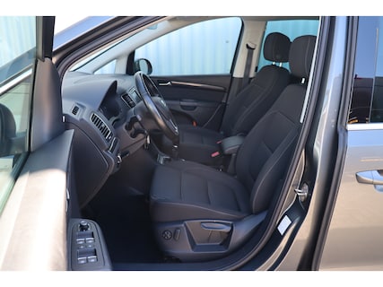 SEAT-Alhambra