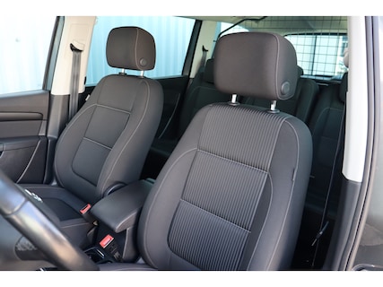 SEAT-Alhambra