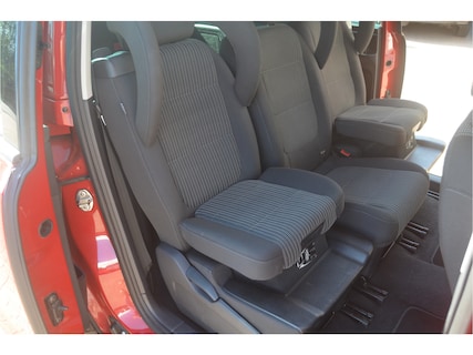 SEAT-Alhambra