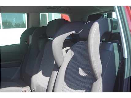 SEAT-Alhambra