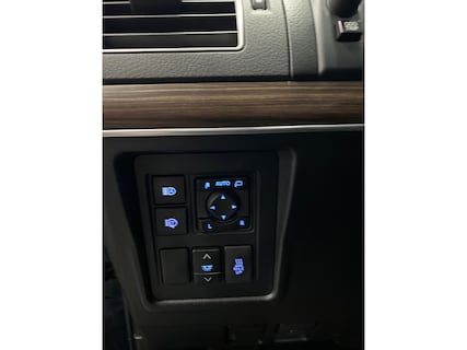 Toyota-Land Cruiser