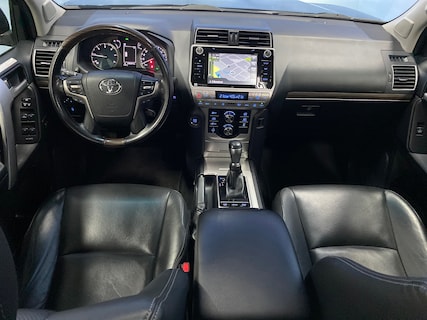 Toyota-Land Cruiser