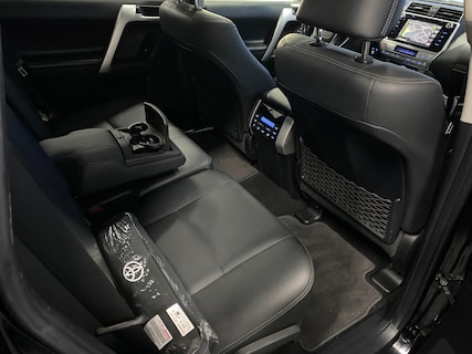 Toyota-Land Cruiser