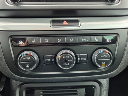 Volkswagen-Sharan