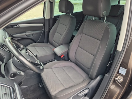Volkswagen-Sharan