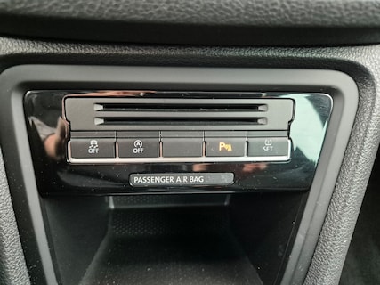 Volkswagen-Sharan