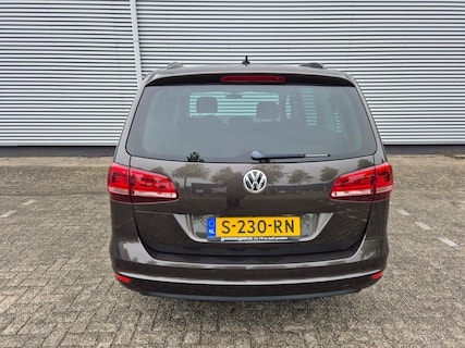 Volkswagen-Sharan