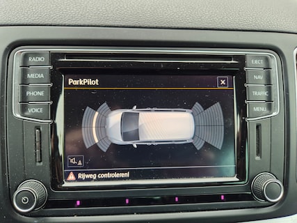 Volkswagen-Sharan